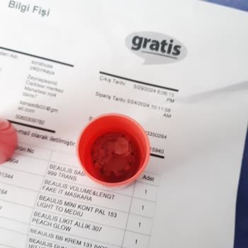 Gratis 2 Haftadır Beklediğim Online Aldığım Stik Allık Kırık Geldi