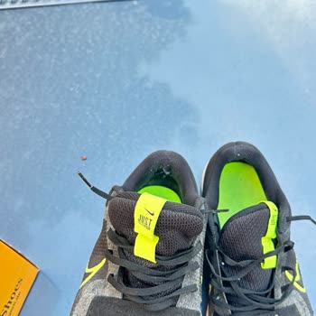 Nike Ayakkabı Çok Kötü Durumda!