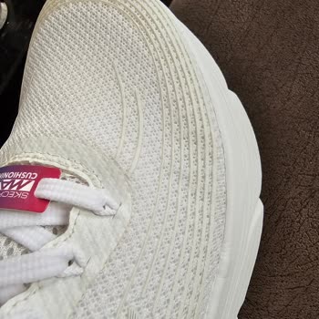 Skechers Ürünün Renk Değiştirmedi