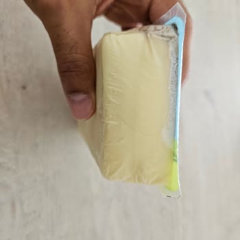Sütaş Kapalı Ambalajlı Bozuk Ürün