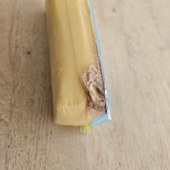 Sütaş Kapalı Ambalajlı Bozuk Ürün