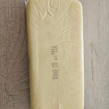 Sütaş Kapalı Ambalajlı Bozuk Ürün