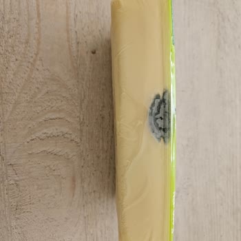 Sütaş Kapalı Ambalajlı Bozuk Ürün