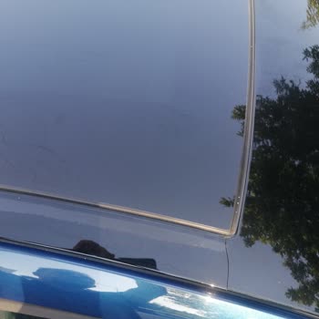 Seat Leon Araç Panoramik Cam Tavan Çatlağı