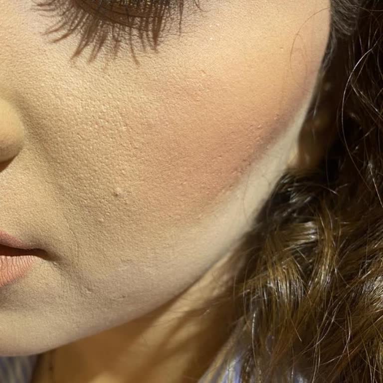 Saloon Değişim İzmir (saloon_degisim_gultekin) Yanıltıcı Hizmet Ve Kalitesiz Makyaj Deneyimi!