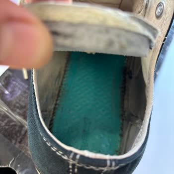 Converse Chuck Taylor Ayakkabıda Erken Yıpranma Ve Kalite Sorunu