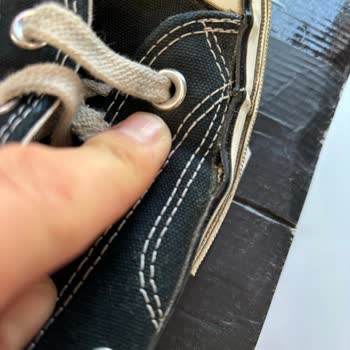 Converse Chuck Taylor Ayakkabıda Erken Yıpranma Ve Kalite Sorunu