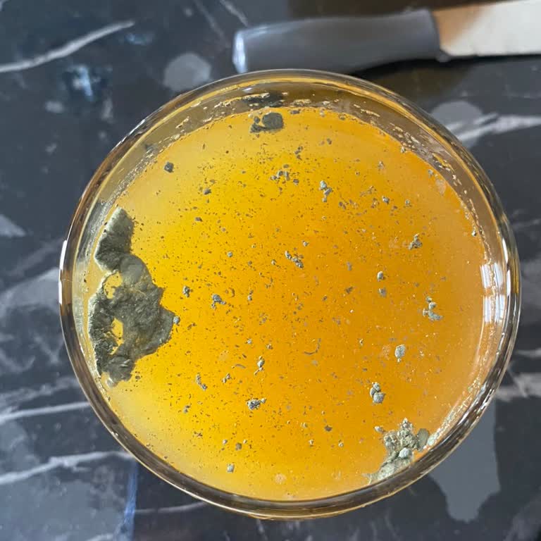 Aroma Meyve Suları Karışık Meyve Suyunun İçinden Yabancı Parçacıklar Çıktı!