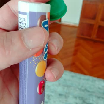 Milka Kutunun Yarısı Boş