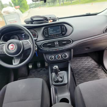 Carlove Rent A Car Müşteri Düşmanlığı Ve Maddi Manevi Zulümleri