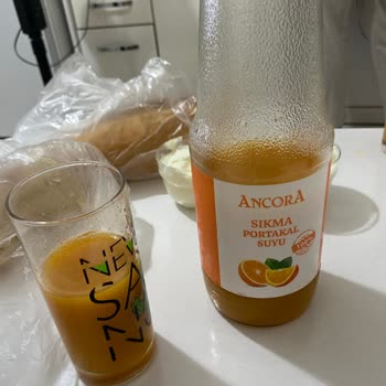 Ancora Angora Portakal Suyunun İçinden Başka Meyve Suyu Çıktı