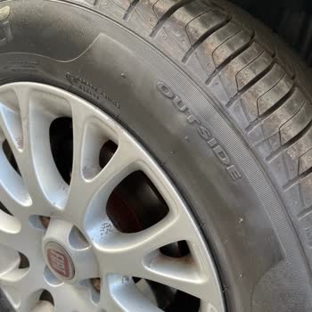 Pazarama Pirelli P1 Lastik Cinturato Ayıplı Hatalı Ürün Lastikler Balon Yaptı