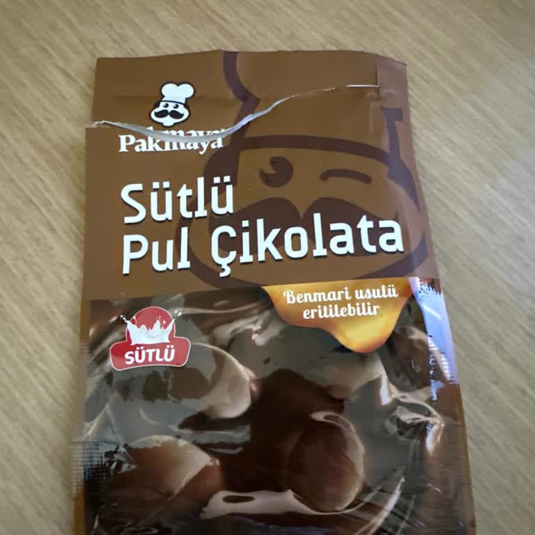 Pakmaya'nın Sütlü Pul Çikolatası Hem Erimedi Hem De Hamur Gibi Oldu