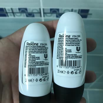 Rexona Roll On Kötü Kokuyor. Bozulmuş Yumurta Gibi Kullanamıyorum.