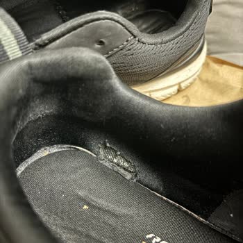SuperStep Mağazası Skechers Marka Ayakkabısı Çok Çabuk Yıprandı