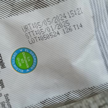 Cebeci Süt ve Süt Ürünleri Cebeci Lor Peyniri Son Kullanma Geçmemiş Ama Küflü Çıktı.