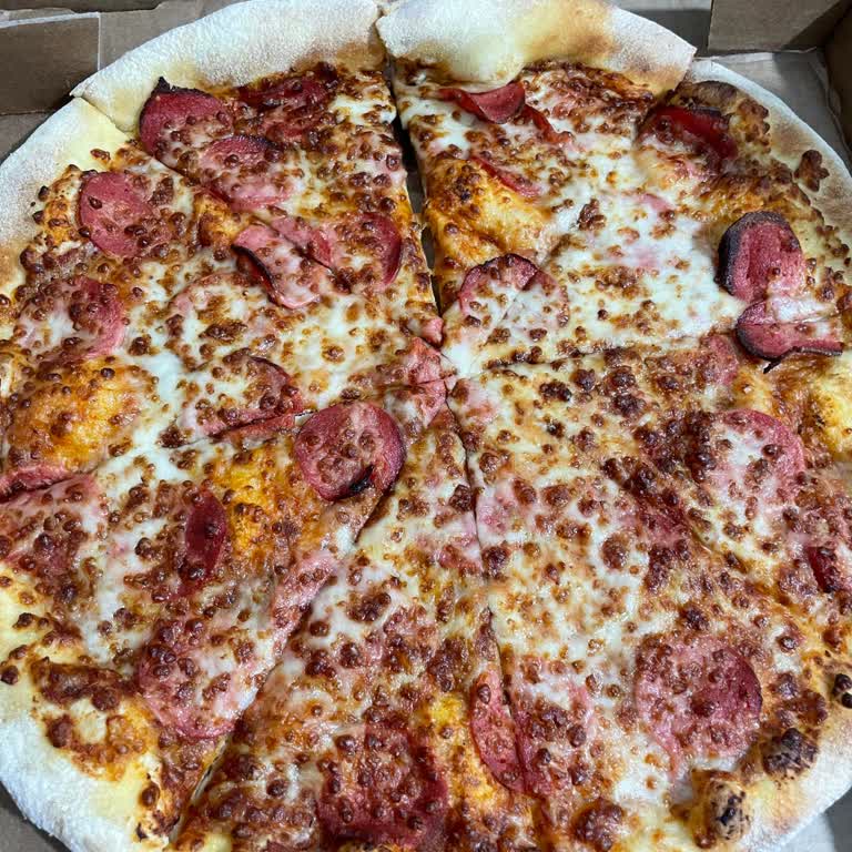 Domino's Pizza Menülerinde Müşterilerini Yanıltıyor