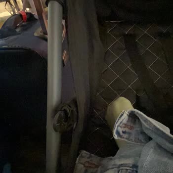 THY Bebek Arabamı Kırıp Beni O Şekilde Tatile Gönderdiler.