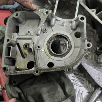 Kuba Motor Motorumu Bayiden Aldığımdan Beri Tamirden Çıkmıyor