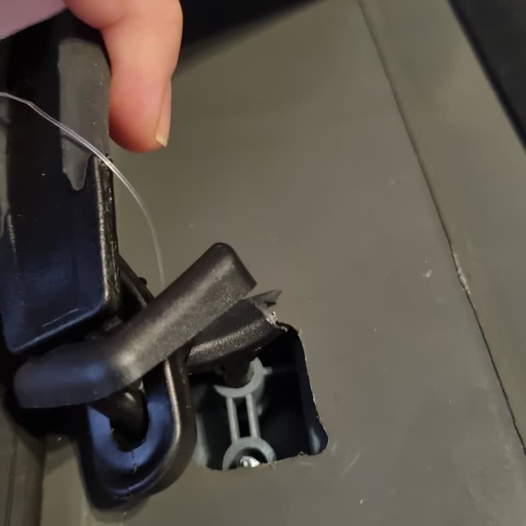 A101 Dilovası Mimarsinan Mh Şubesi Sattığı Valizin Arkasında Durmuyor.