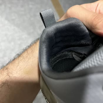 Skechers Ürününün Arkasında Durmuyor