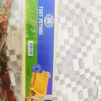 Sek Marka Tost Peynirinden Benzin Tadı Gelmesi