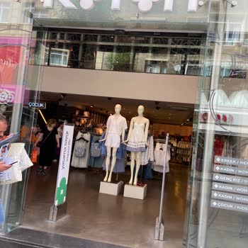 Koton Mağazası Ürün Değişim