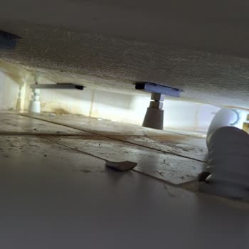 Bauhaus Duş Kabininin Montajı