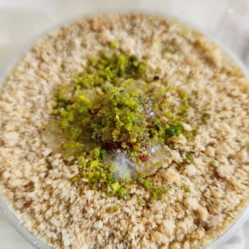 Bilecik Güven Pastanesinde Küflü Magnolia