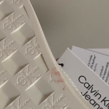 Calvin Klein Calvien Klein Lekeli Bir Şekilde Geldi
