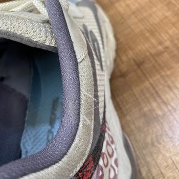 Skechers Ürününün Arkasında Dur!