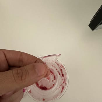 A101 Özsüt Ürününde Tehlikeli Cisim Çıktı