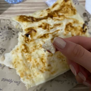 KYK Bayraklı Kız Yurdunda Hijyen Sorunları