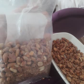 Emsal Kuruyemiş Kalitesiz Bozuk Fıstık BİM'de