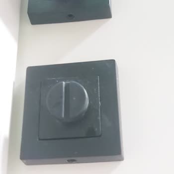 Dizayn Yapı İç Mimarlık Dizayn Kapi Eksik Hizmet Teslimi