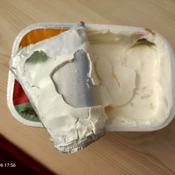 İçim Süt ve Süt Ürünleri İçim Labne Bozulmuş Ürün
