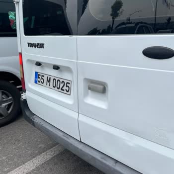 Samsun Minibüsçüler Odası Samsunda Dolmuş Şoförü Önüne Gelen Herkesle Kavga Etti Herkesi Azarla