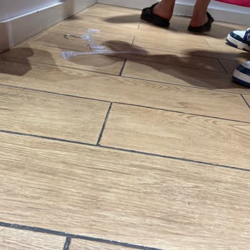 Aplus Penti Kabinde Kadın Ve Erkek İç Çamaşırı Denediler