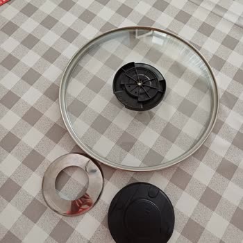 Tefal Garantili Sattığı Ürüne Sahip Çıkmıyor.
