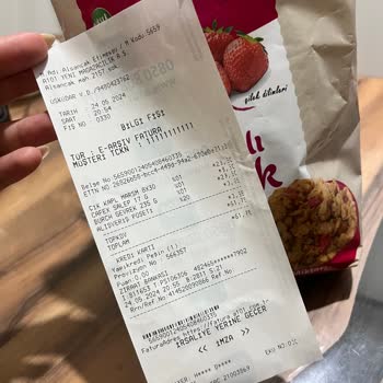 A101 Market Ürününün Paketiyle İçinden Çıkan Ürün Bambaşka