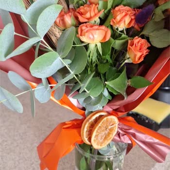 Taze Çiçek Görselden Farklı Küçücük Çiçek Gönderimi