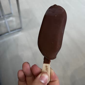 Magnum Mini Dondurma Hatalı Üretim