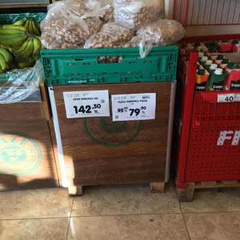 Şok Marketler Kars Yenişehir Mahallesi 1697 Numaralı Şok Marketin Fazla Para Alması