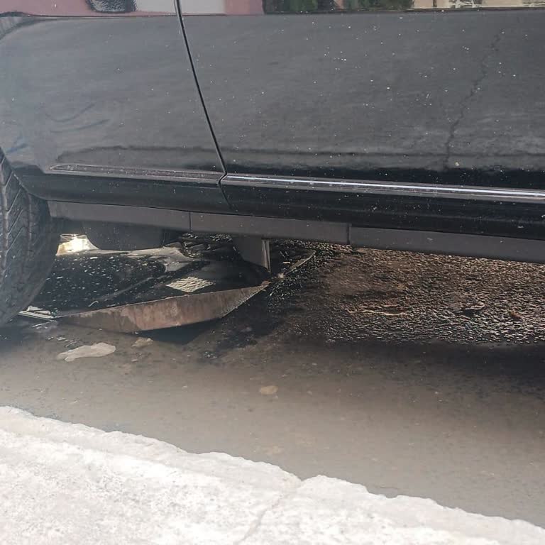 Türk Telekom Rögar Kapağı Kırık