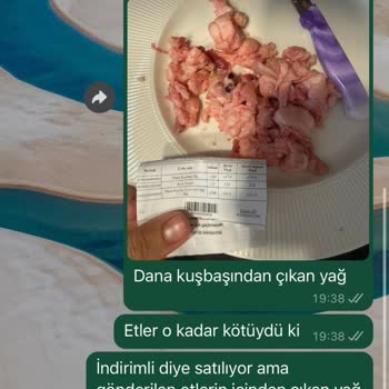 Carrefour SA Kötü Ve Yağlı Etleri İndirim Altında Müşteriye Gönderiyor