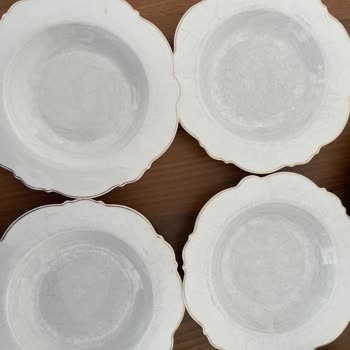 Karaca Porselen Yemek Takımım Çizildi!