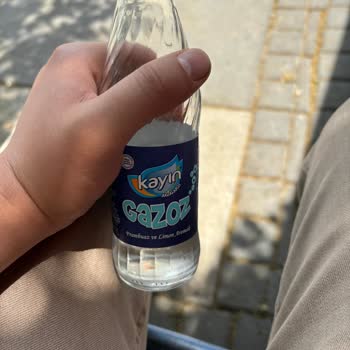 Kayın Su'ya Ait Pis Gazoz Şişesi