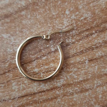 Esila Bujiteri Çelik Küpe Alerji Ve Kararma