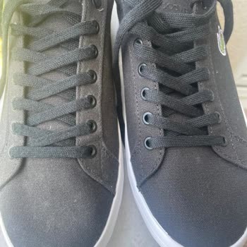 Lacoste İnternet Siparişinde Kullanılmış Ürün Gönderimi