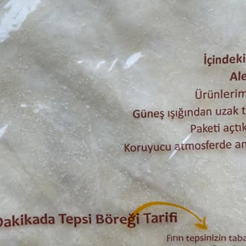 Hamurdan Markalı Yufka Paketinden Sinek Çıktı!